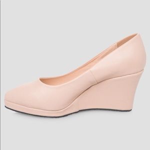 Blush pink pumps